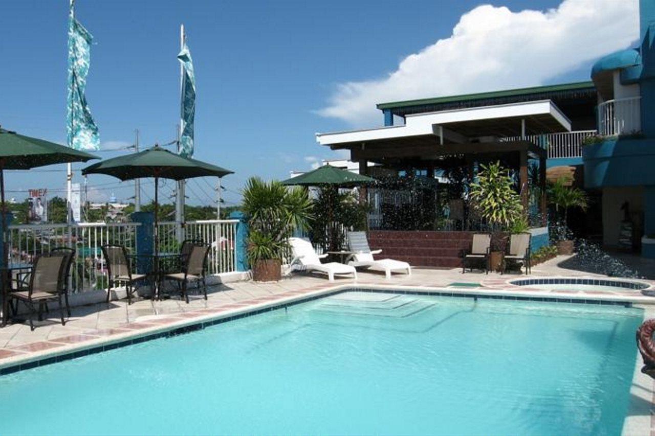 The Bellavista Hotel Lapu-Lapu City Dış mekan fotoğraf