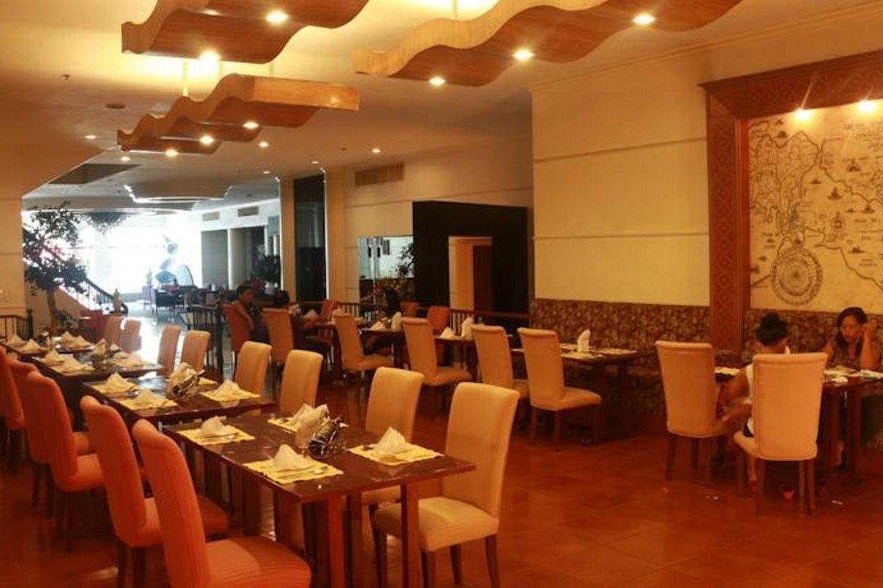 The Bellavista Hotel Lapu-Lapu City Dış mekan fotoğraf